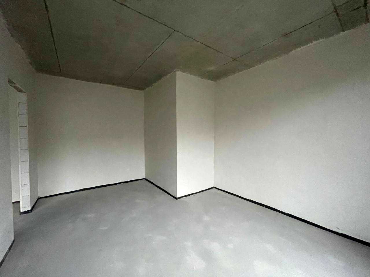1860806112810320