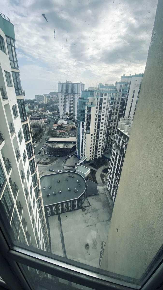 1860817705533104
