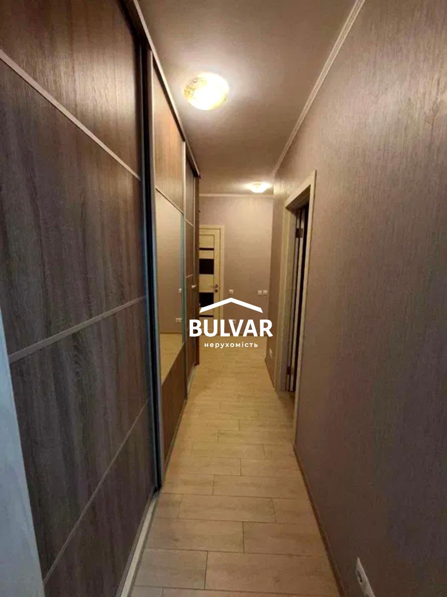 1860823981114916