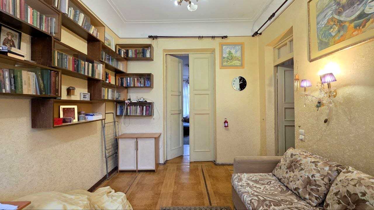 1860826595304012
