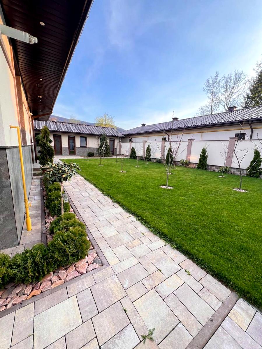 1860831647246550.jpg