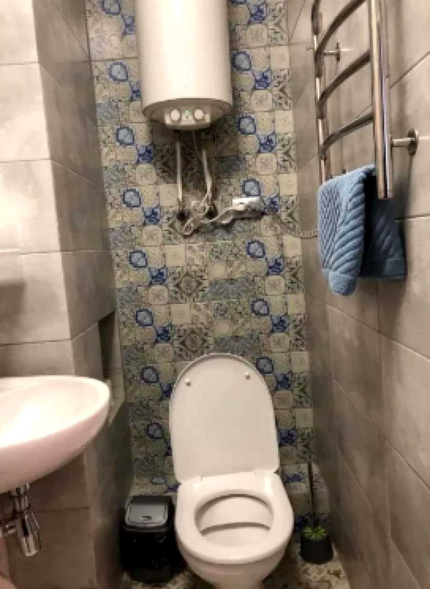 1860883225148179