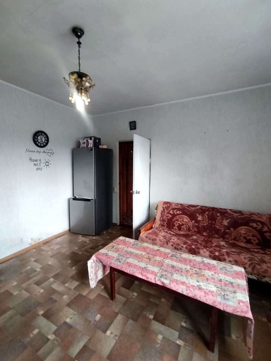 1860897886350049