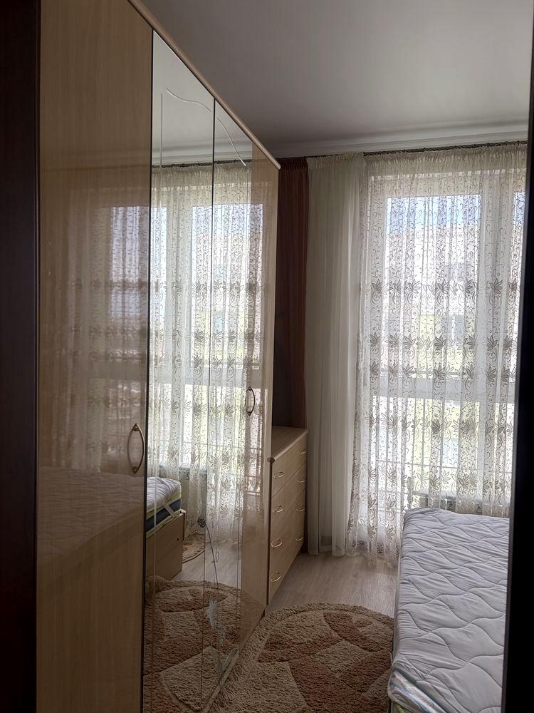 1860907519612042