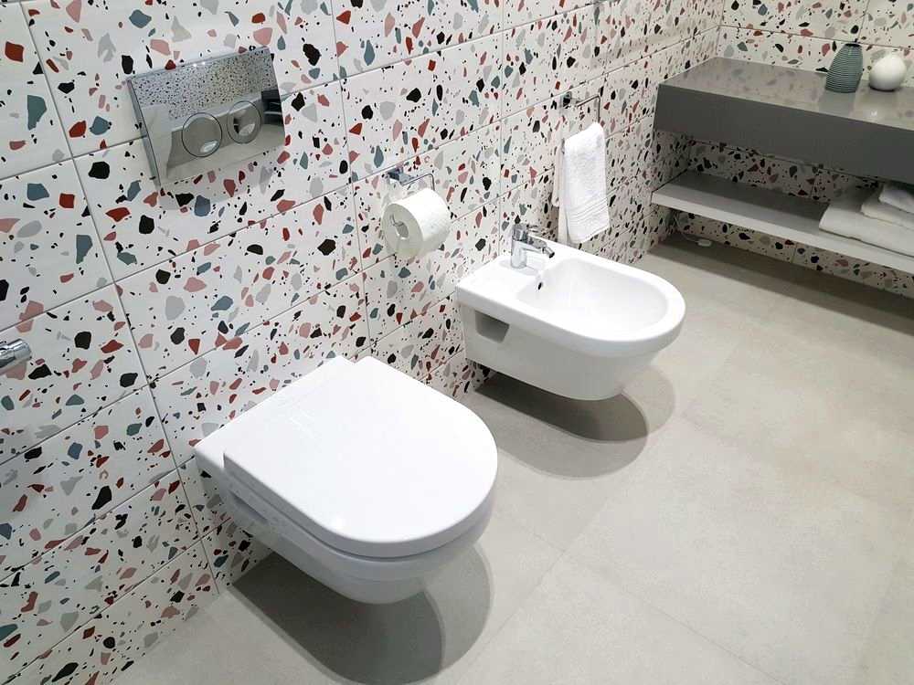1860912800541309