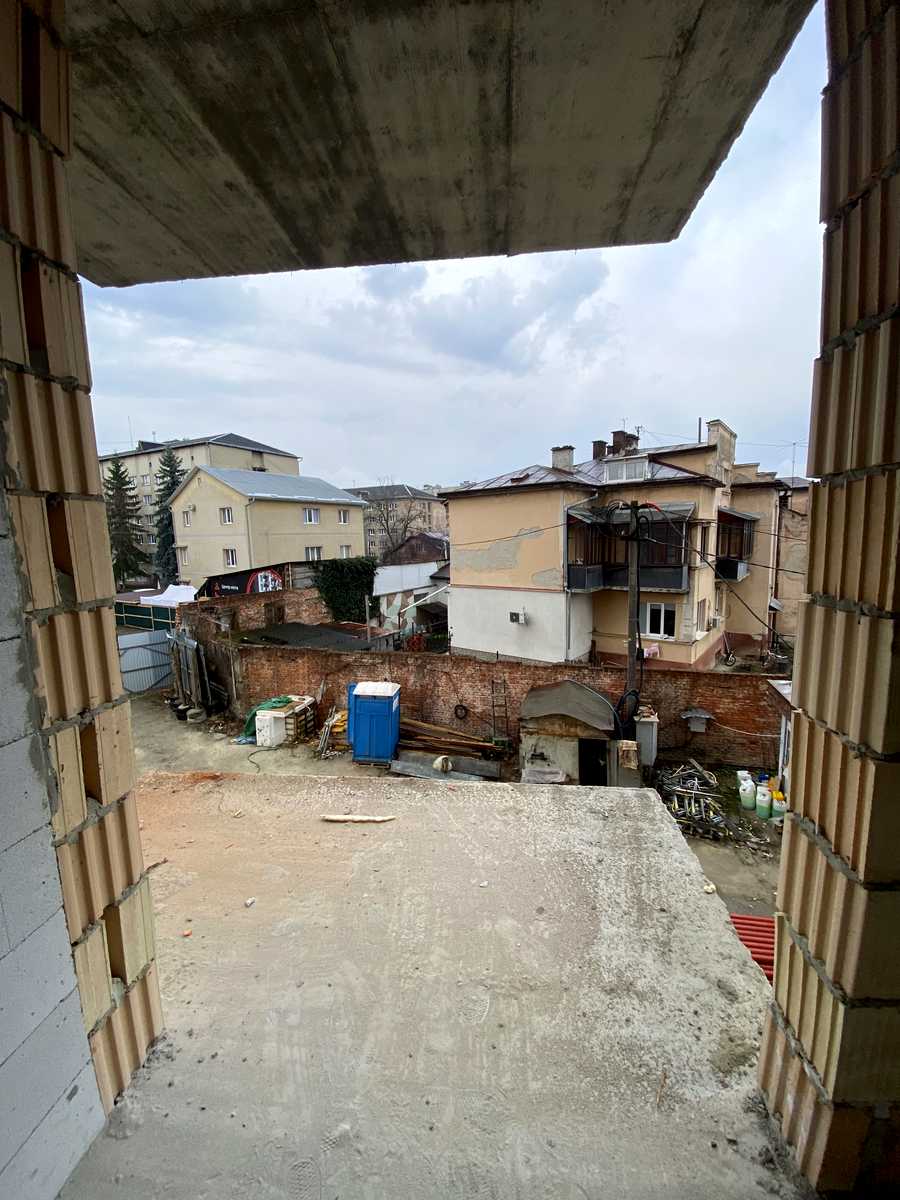 1861035428975174