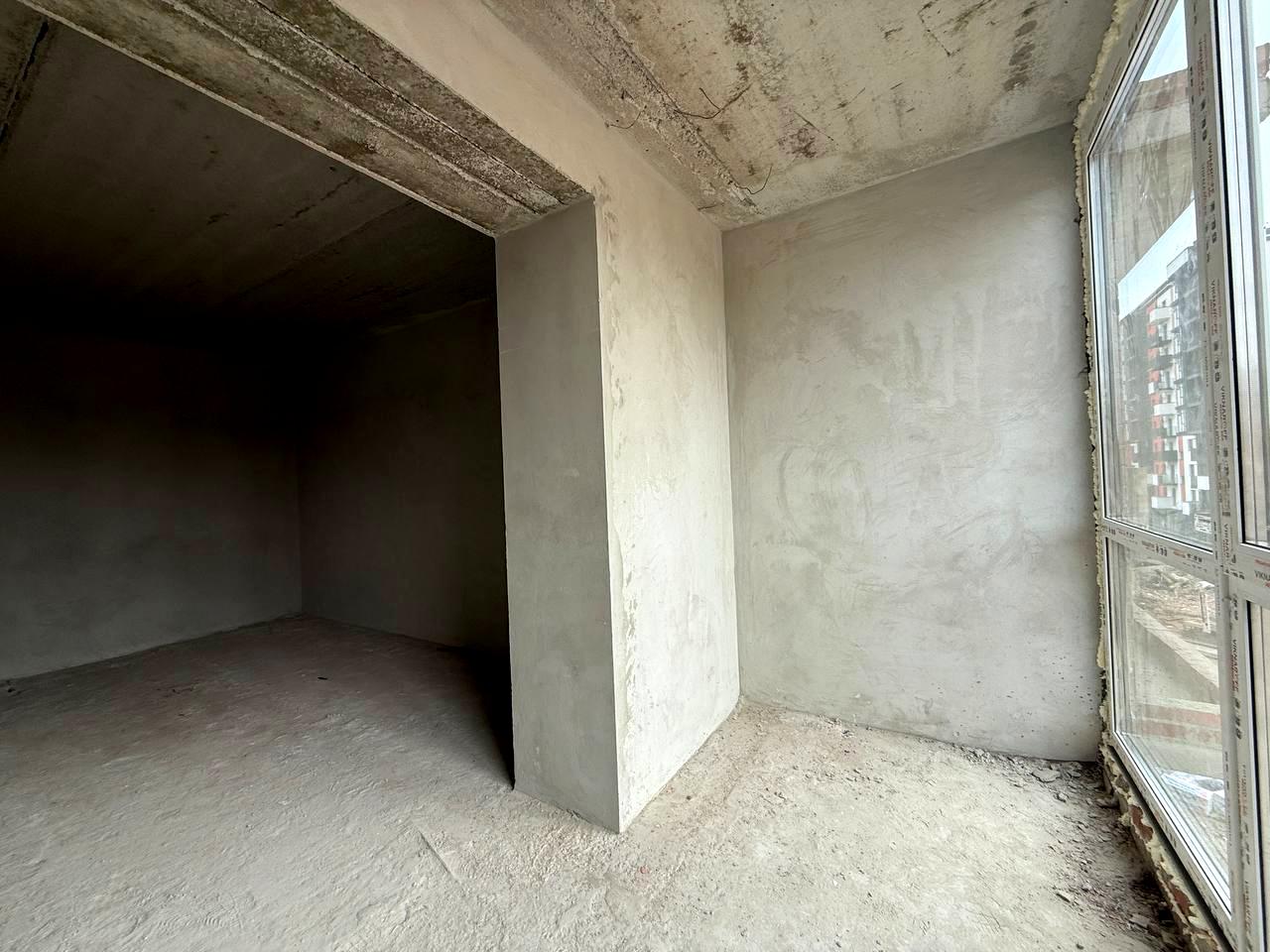 1861084313244637