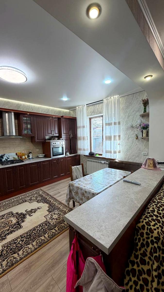 Дом по адресу Школьный пер. (площадь 270 м²) - imageAlt 22 Дом по адресу Школьный пер. (площадь 270 м²) - Atlanta.ua - imageAlt 22