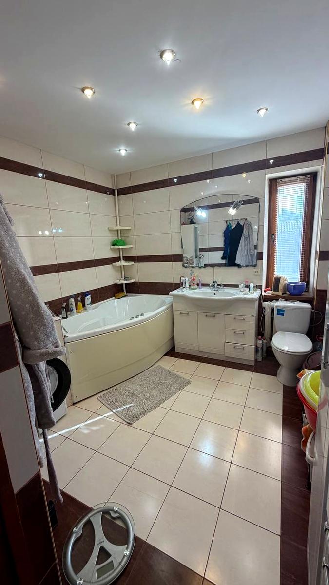 Дом по адресу Школьный пер. (площадь 270 м²) - imageAlt 43 Дом по адресу Школьный пер. (площадь 270 м²) - Atlanta.ua - imageAlt 43