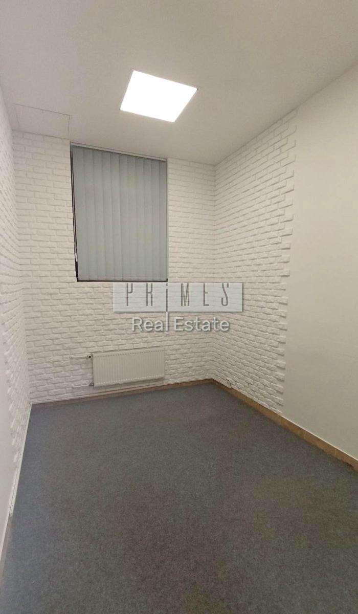 1861090109411268