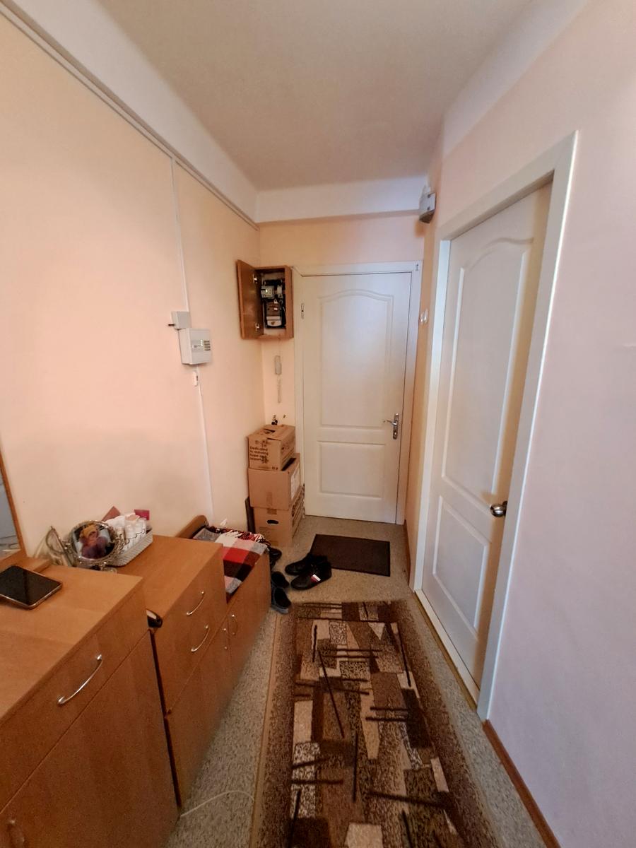 1861092414906268