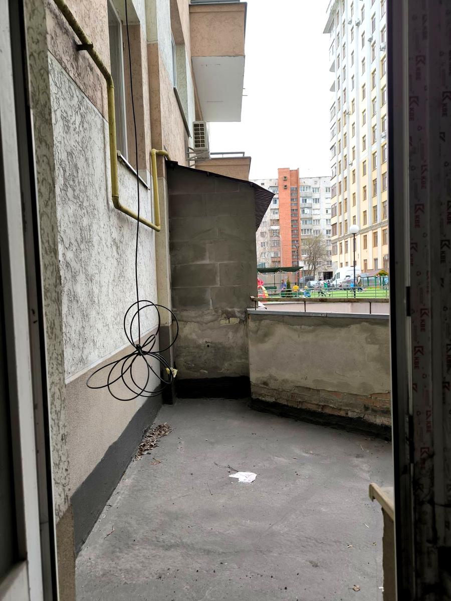 1861097121832826