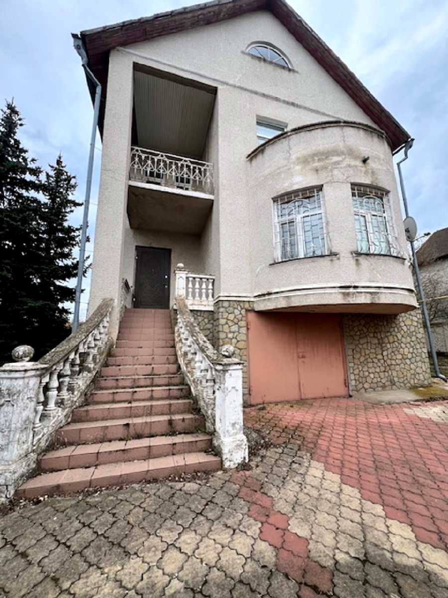 1861106275039386