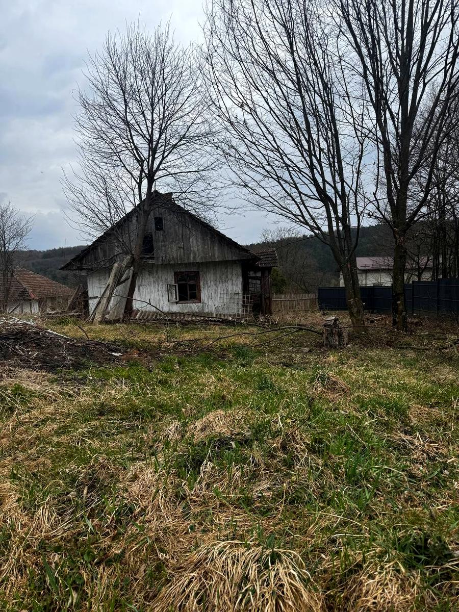 1861110941977331