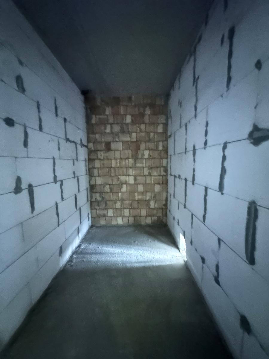 1861152733741181
