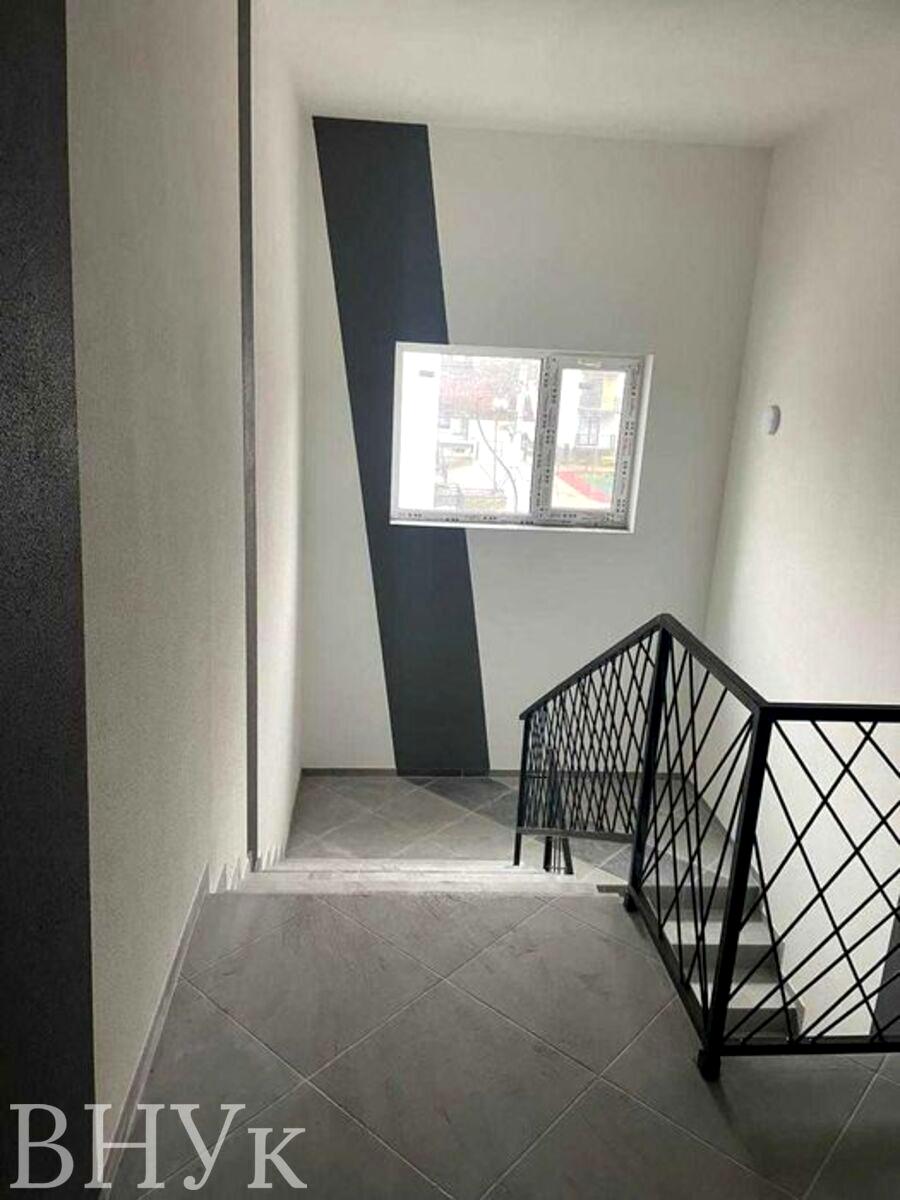 1861164095803800