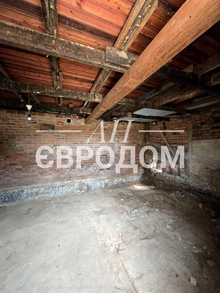 1861171035422263