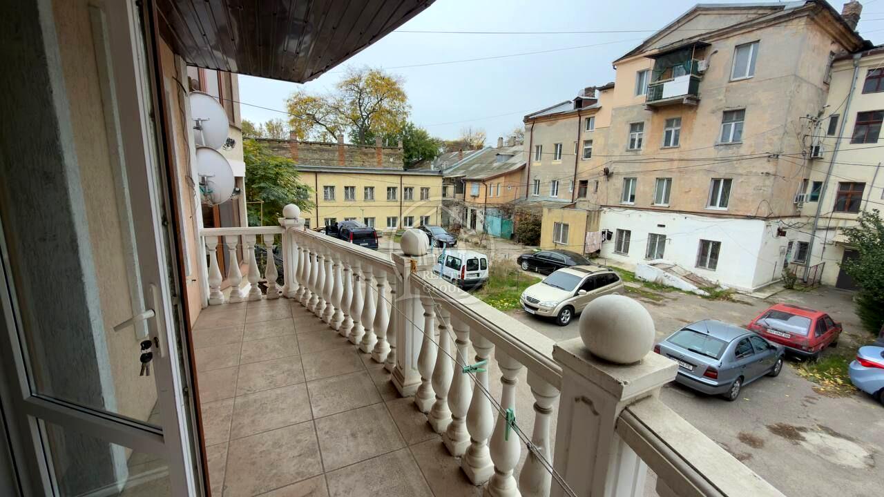 Будинок за адресою вул. Мечнікова (площа 150 м²) - фото 3 Будинок за адресою вул. Мечнікова (площа 150 м²) - Atlanta.ua - фото 3