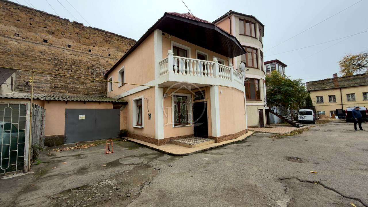 Будинок за адресою вул. Мечнікова (площа 150 м²) Будинок за адресою вул. Мечнікова (площа 150 м²) - Atlanta.ua