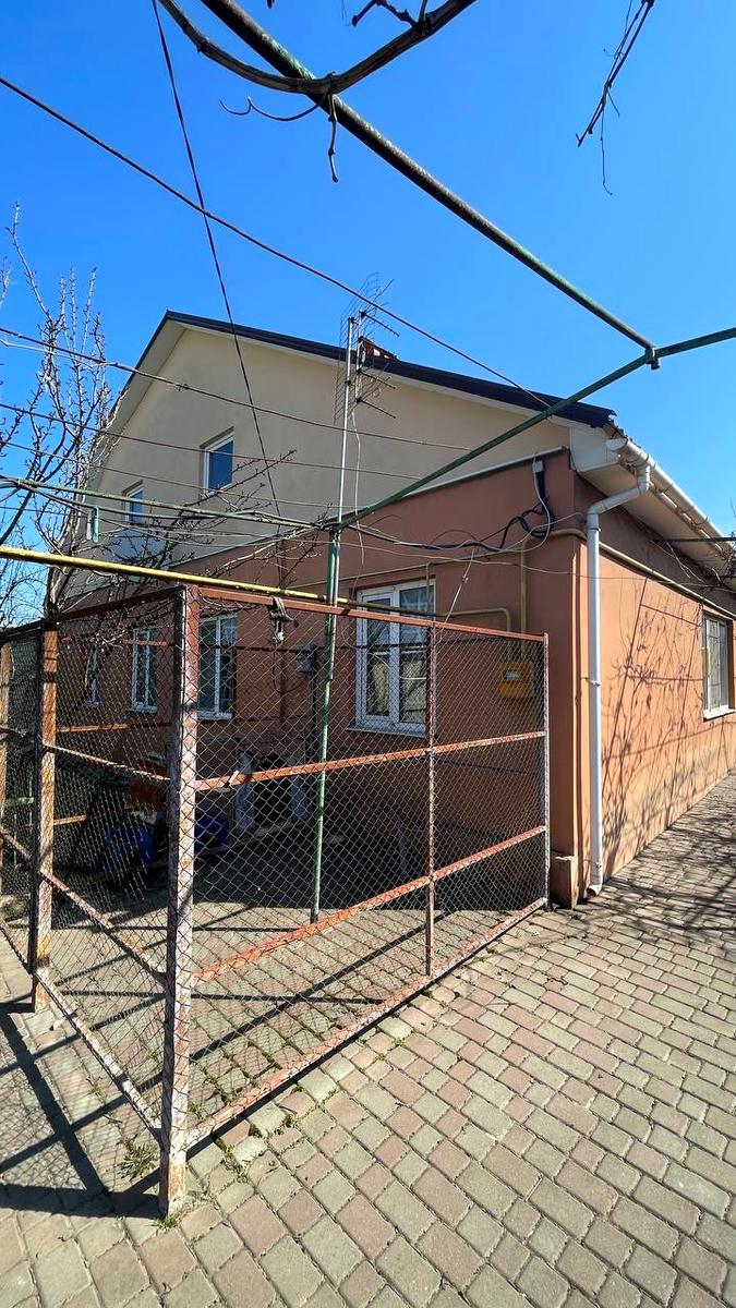 Дом по адресу ул. Садовая (площадь 100 м²) Дом по адресу ул. Садовая (площадь 100 м²) - Atlanta.ua