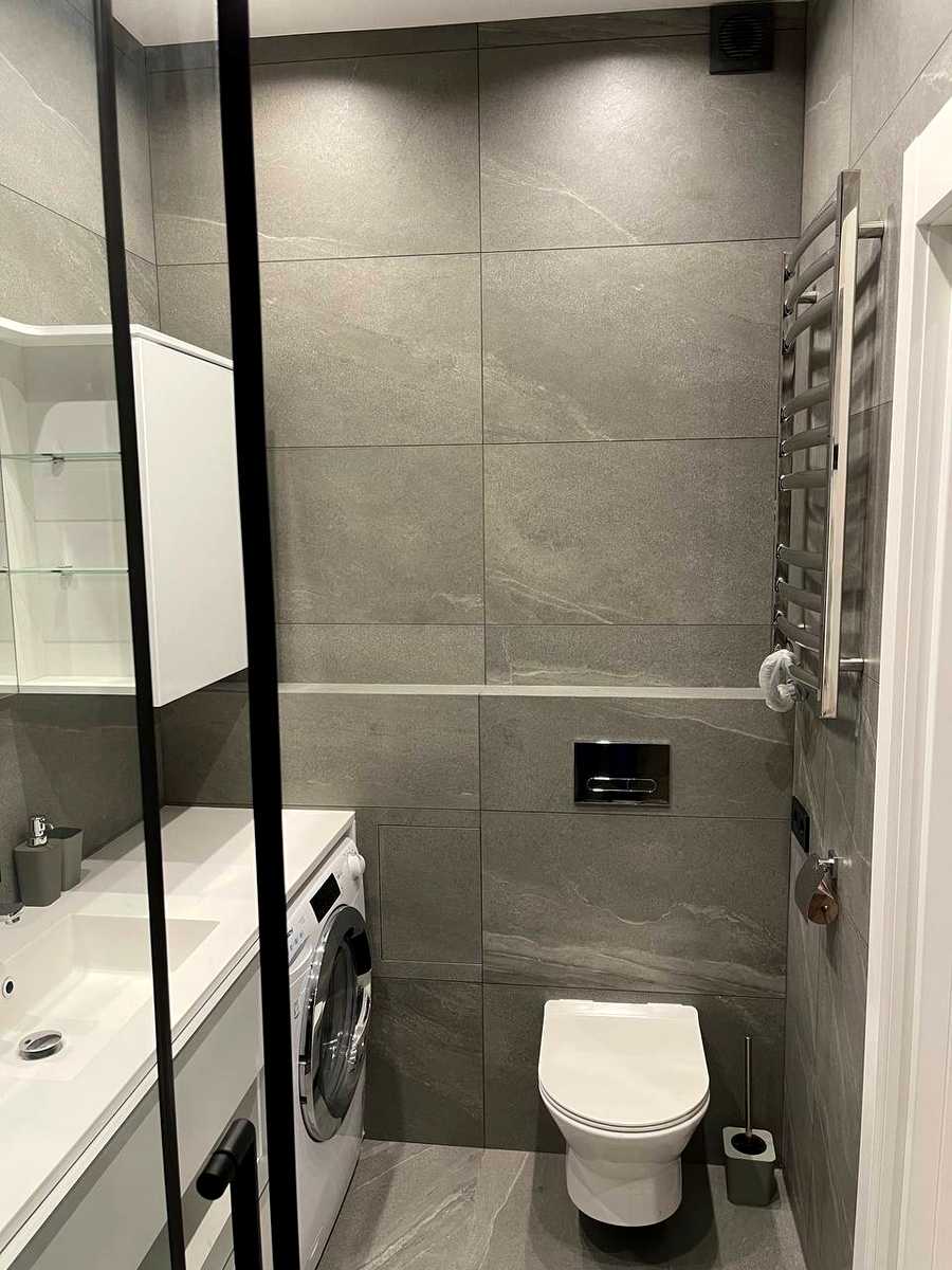 1861184060351757
