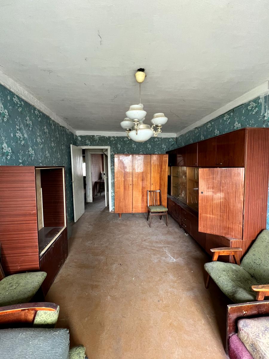 1861185644362594