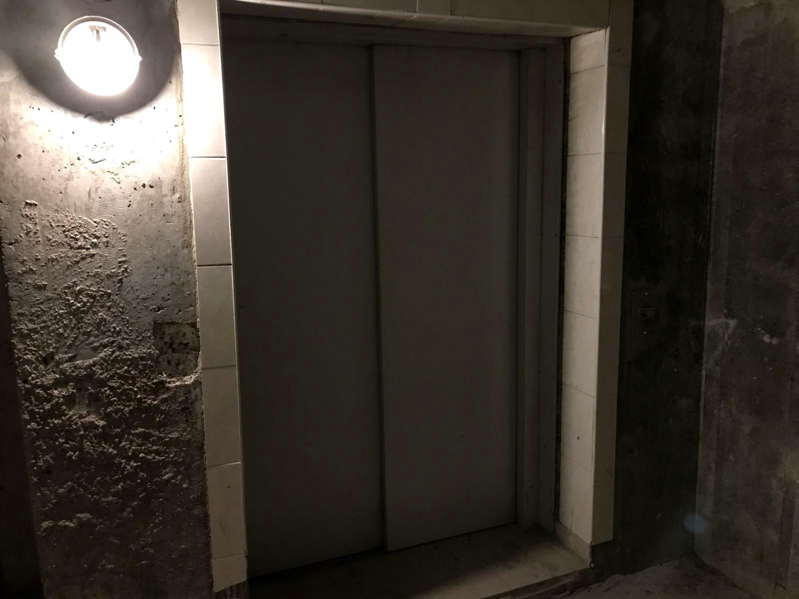 1861244235575911