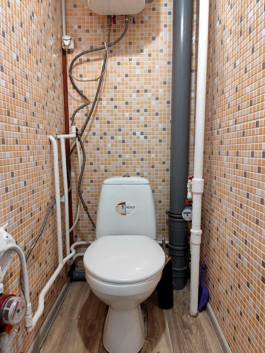 1861256526609907