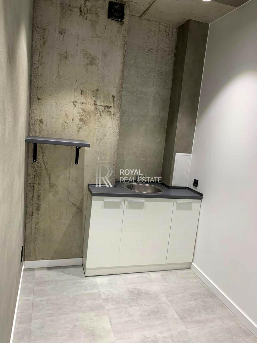 1861274594658823