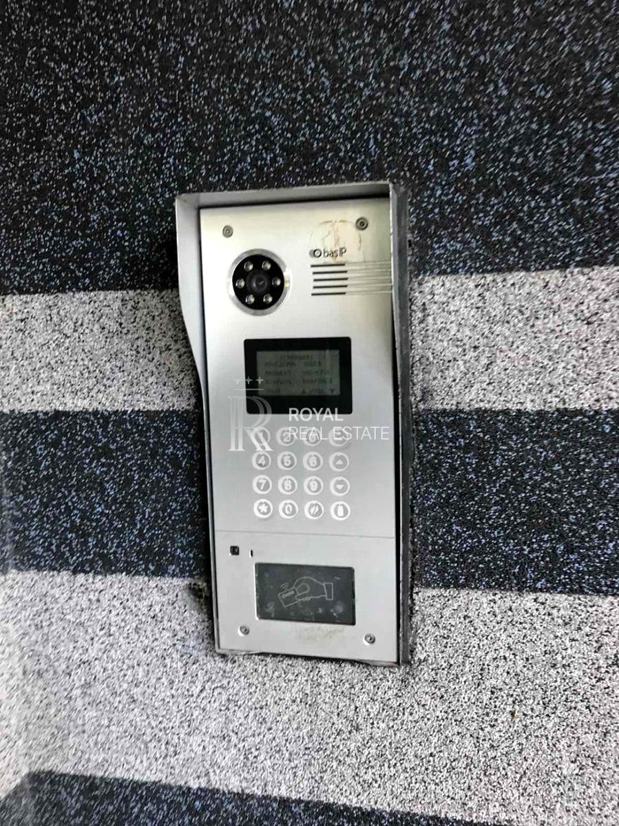 1861274702538551