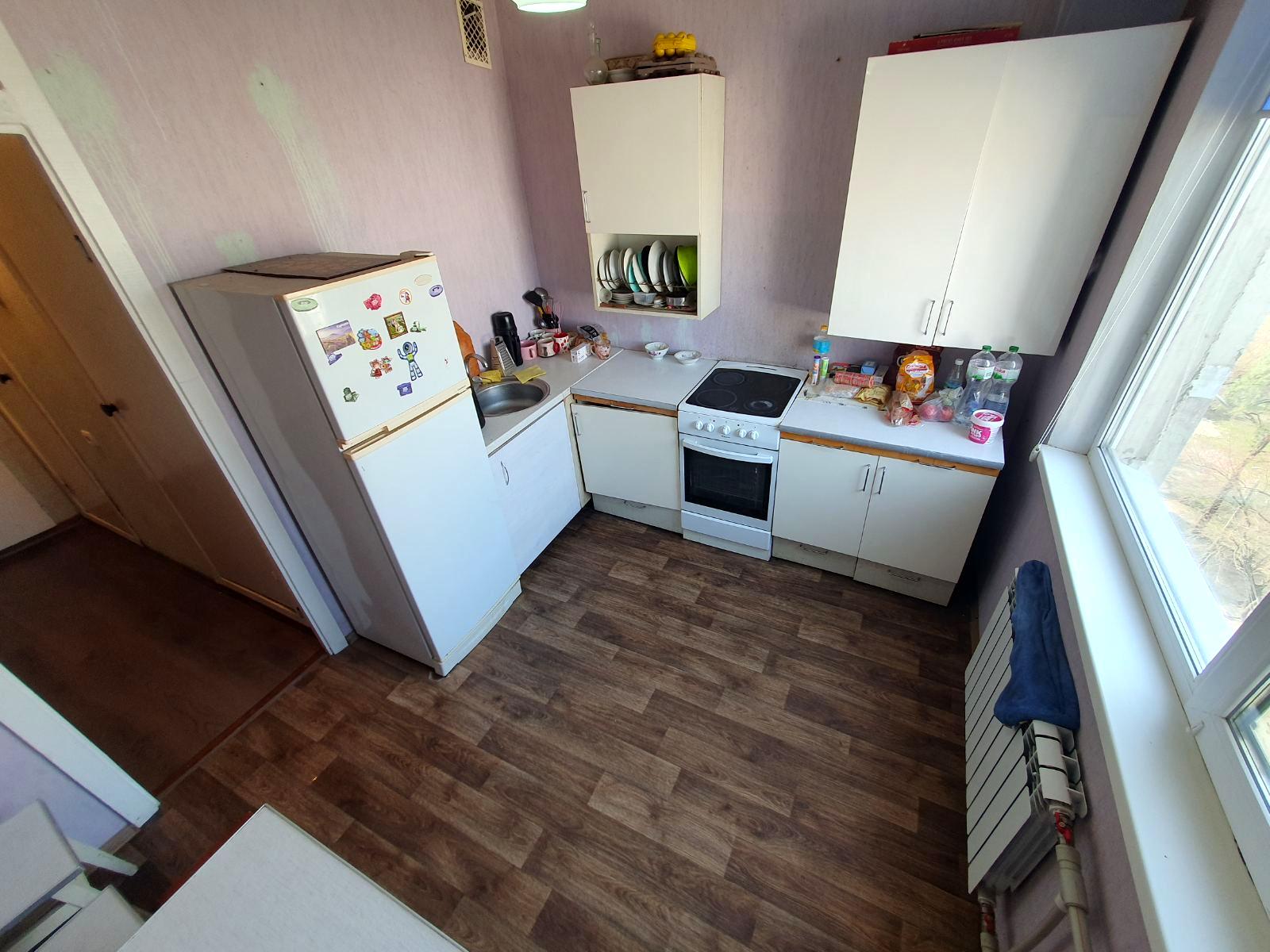 1861279073619308