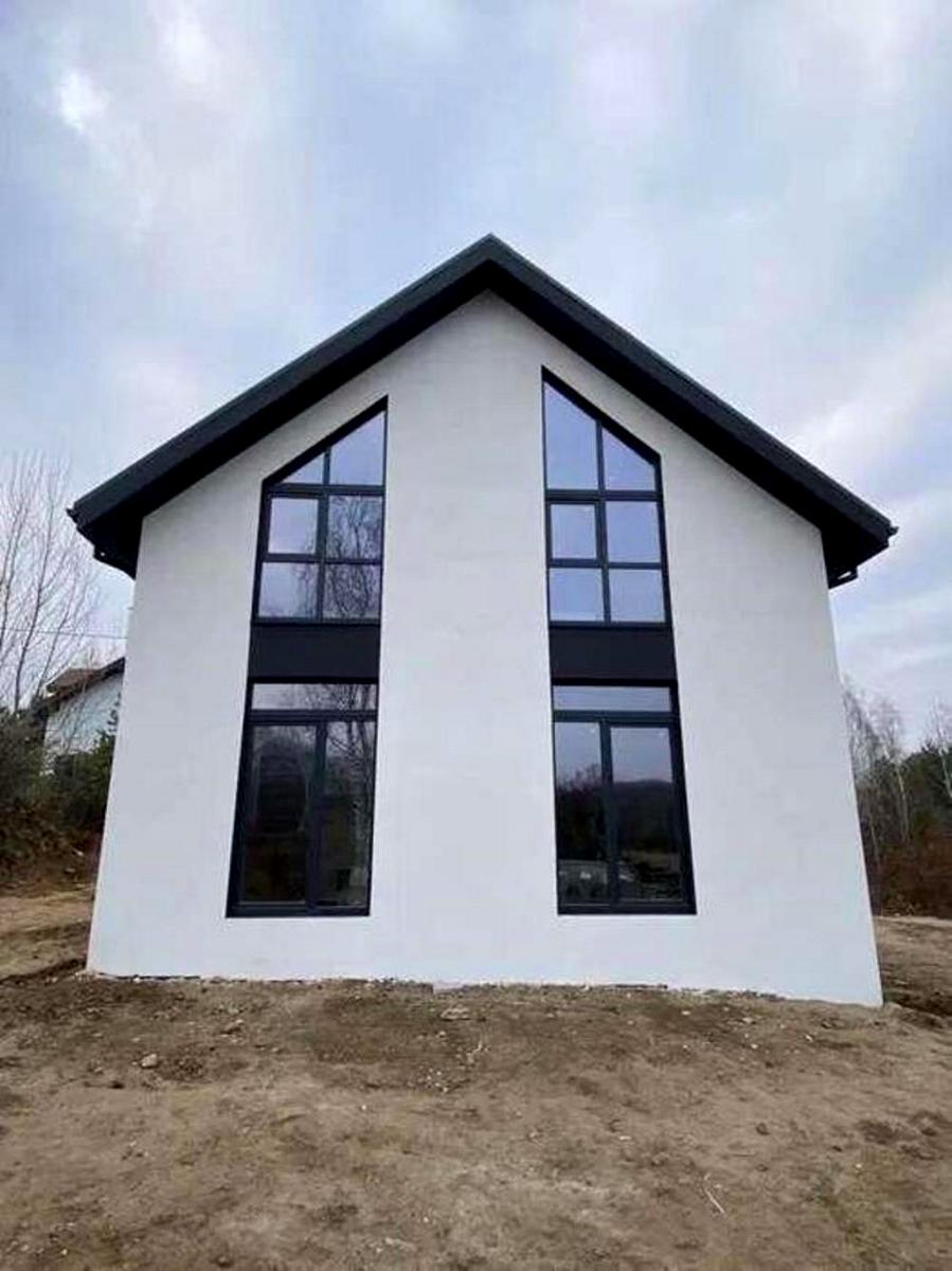 1861283007050019