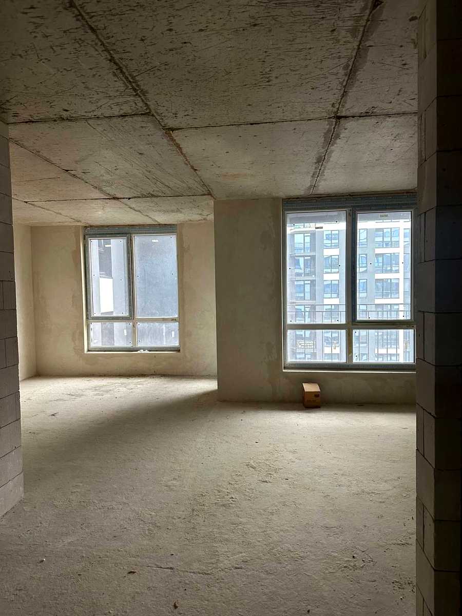 1861333886304043