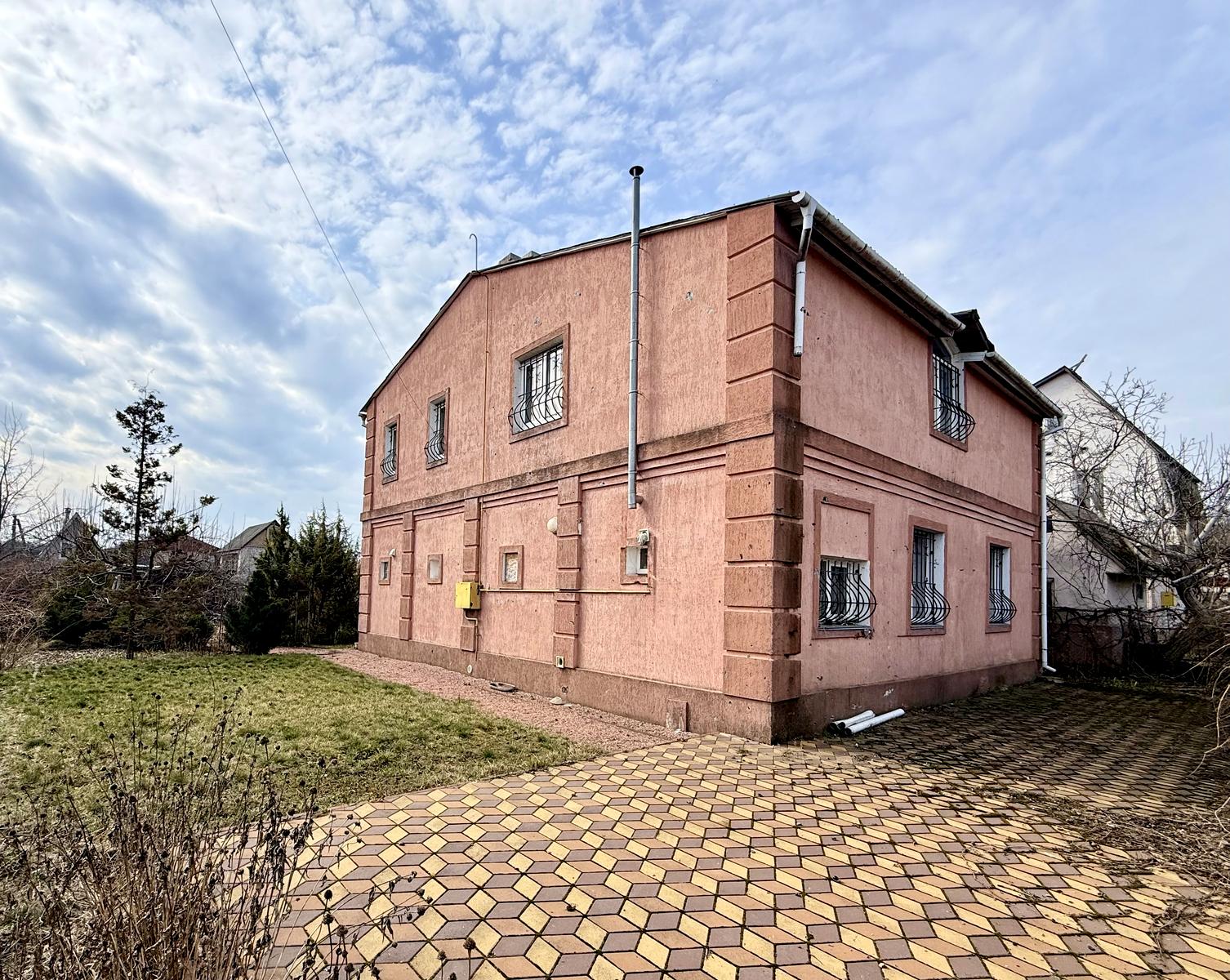 1861347689283363