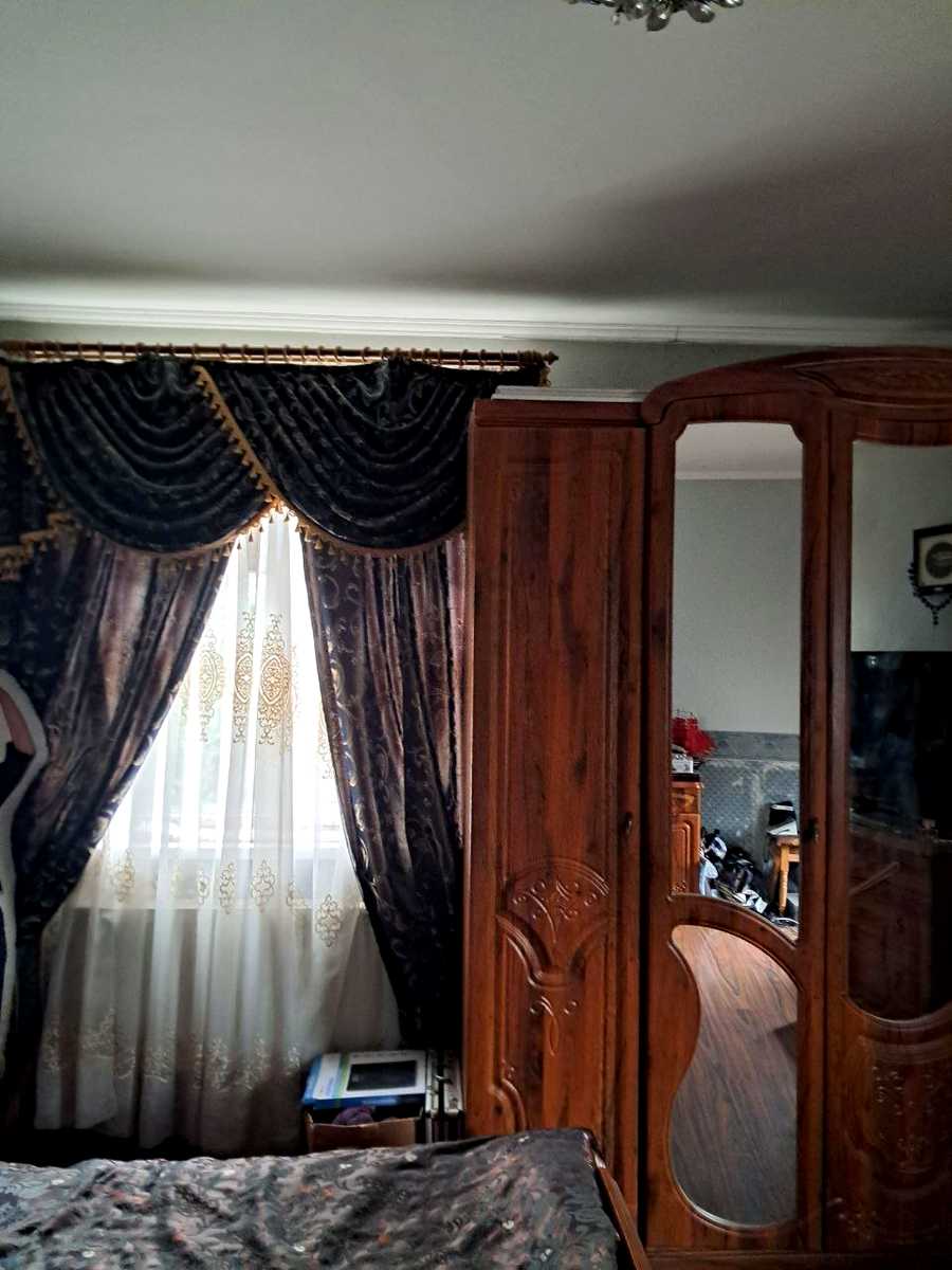 1861352284267284