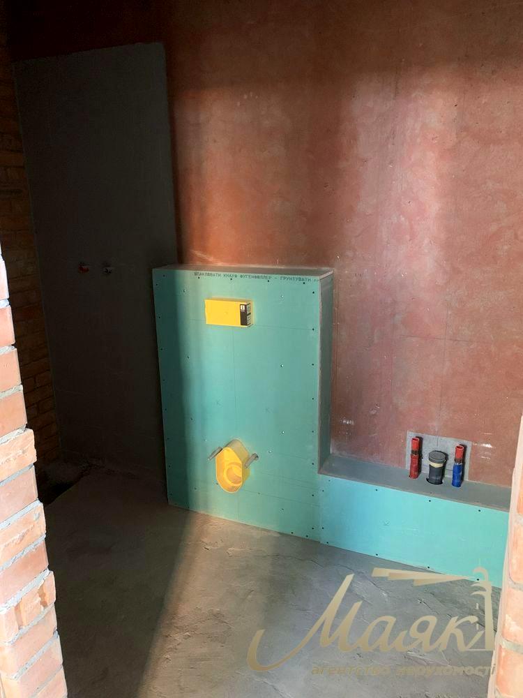 1861356008724687