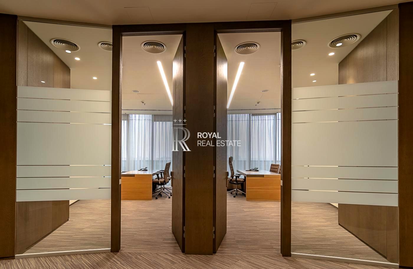 1861357665881569