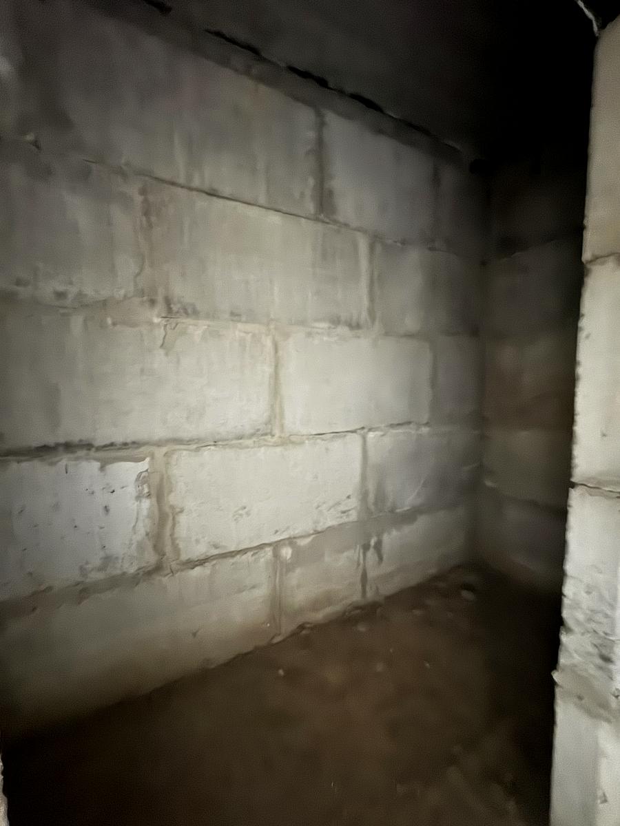 1861363840931330
