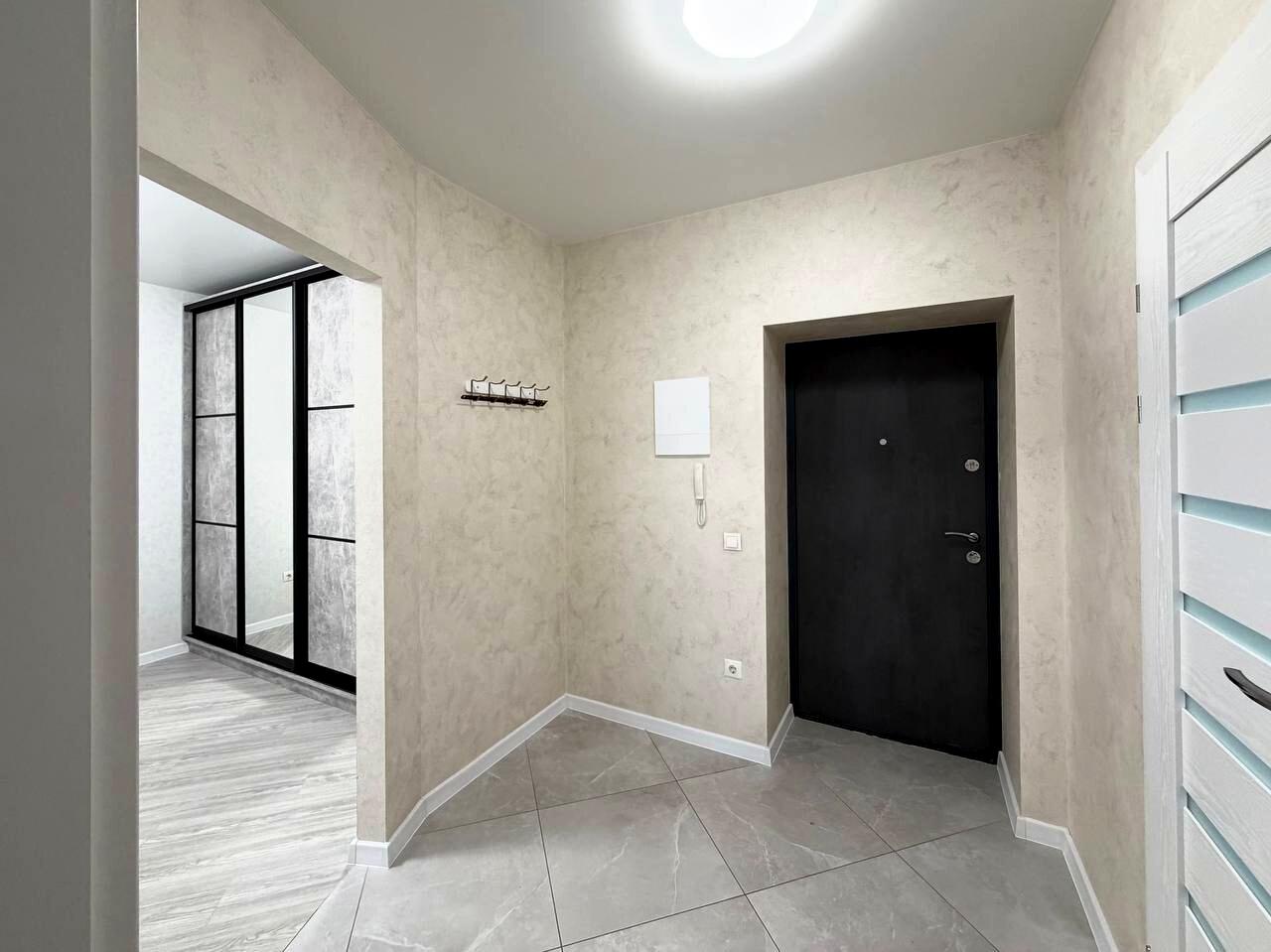 1861364502406720