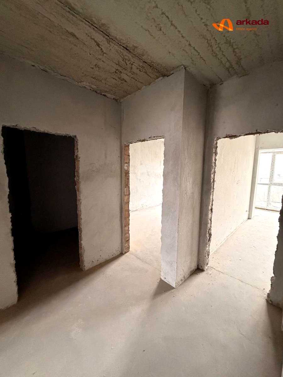 1861370090068237