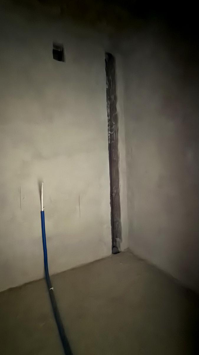 1861377987375835