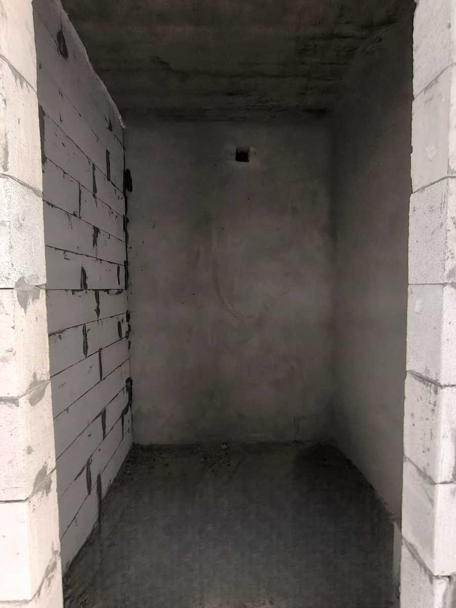 1861390492843976