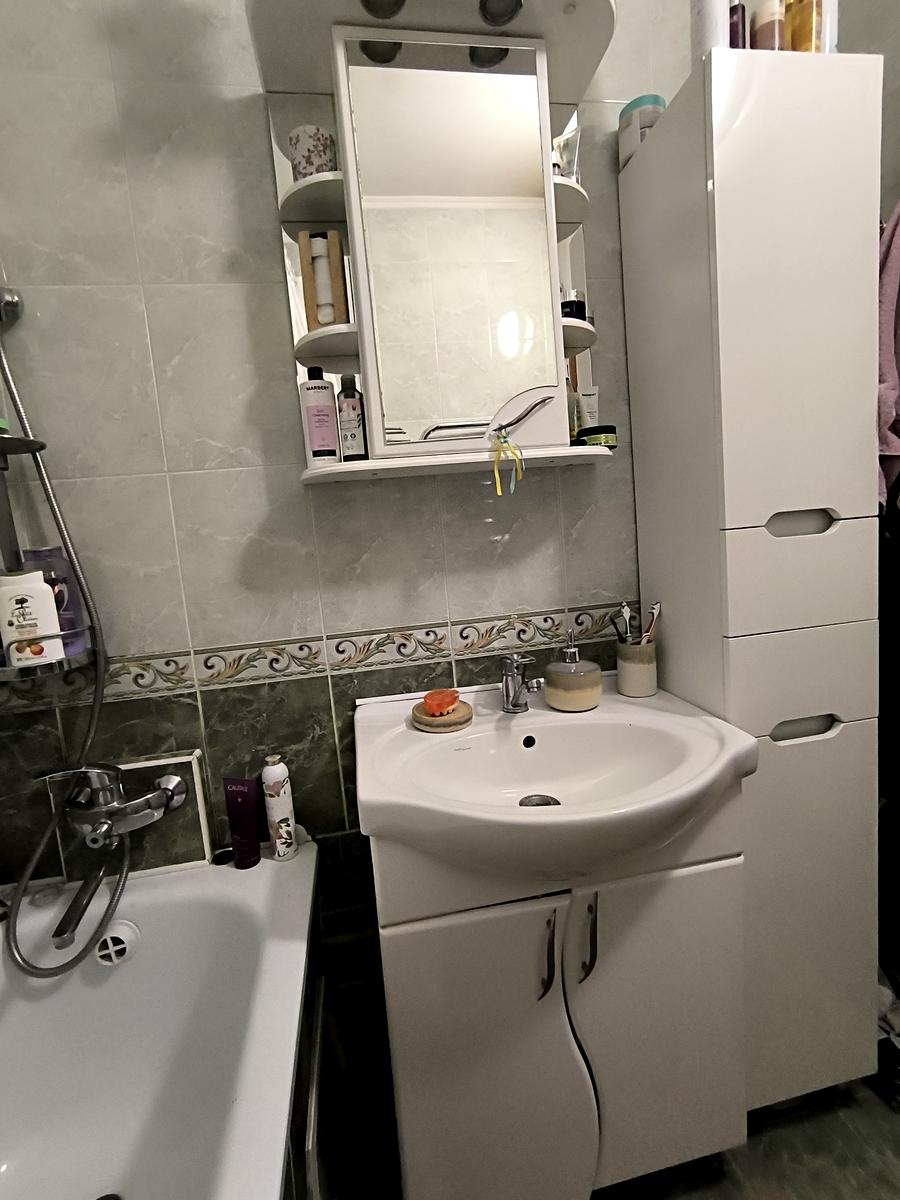 1861439771036160