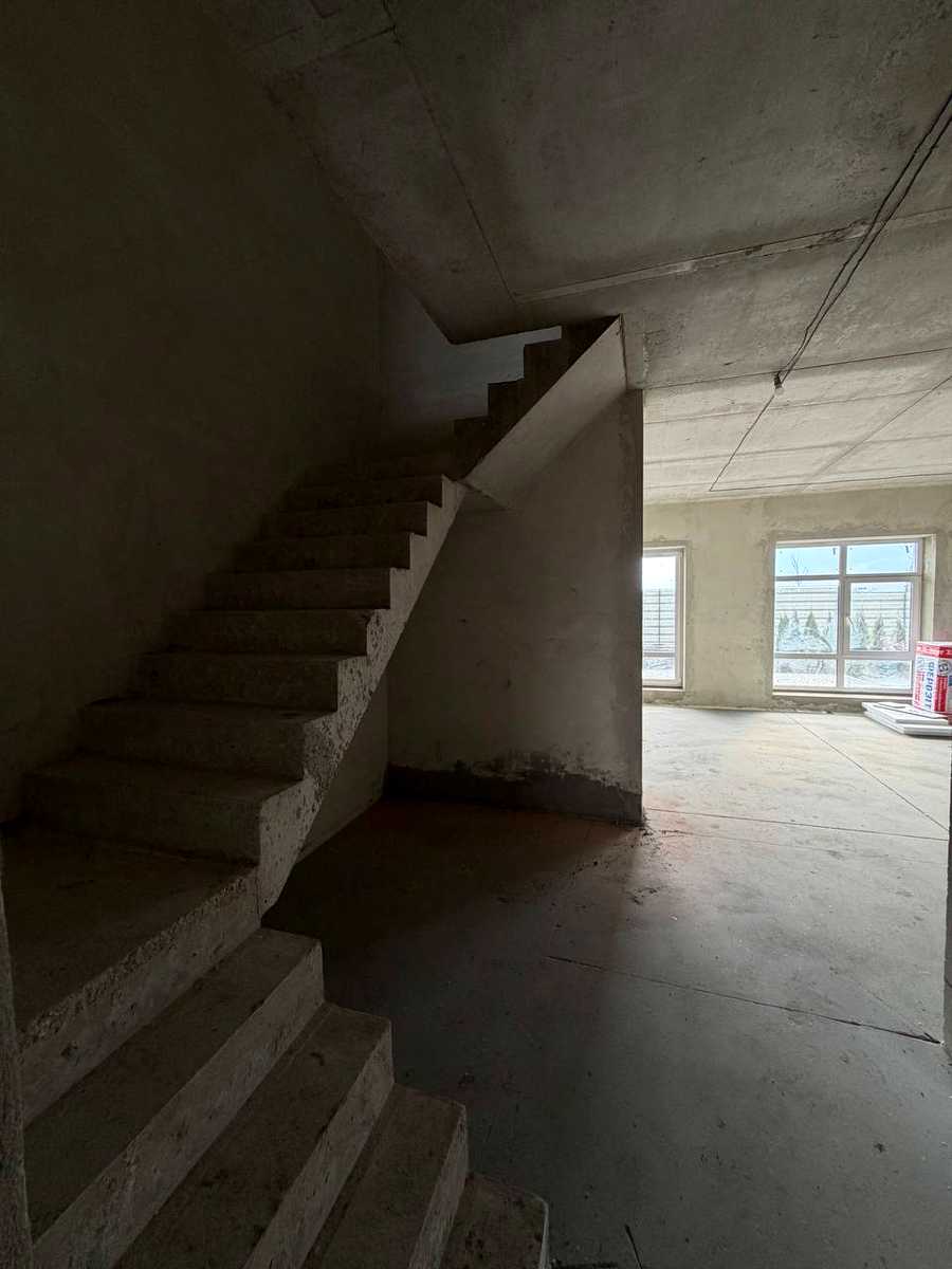 1861447351707396