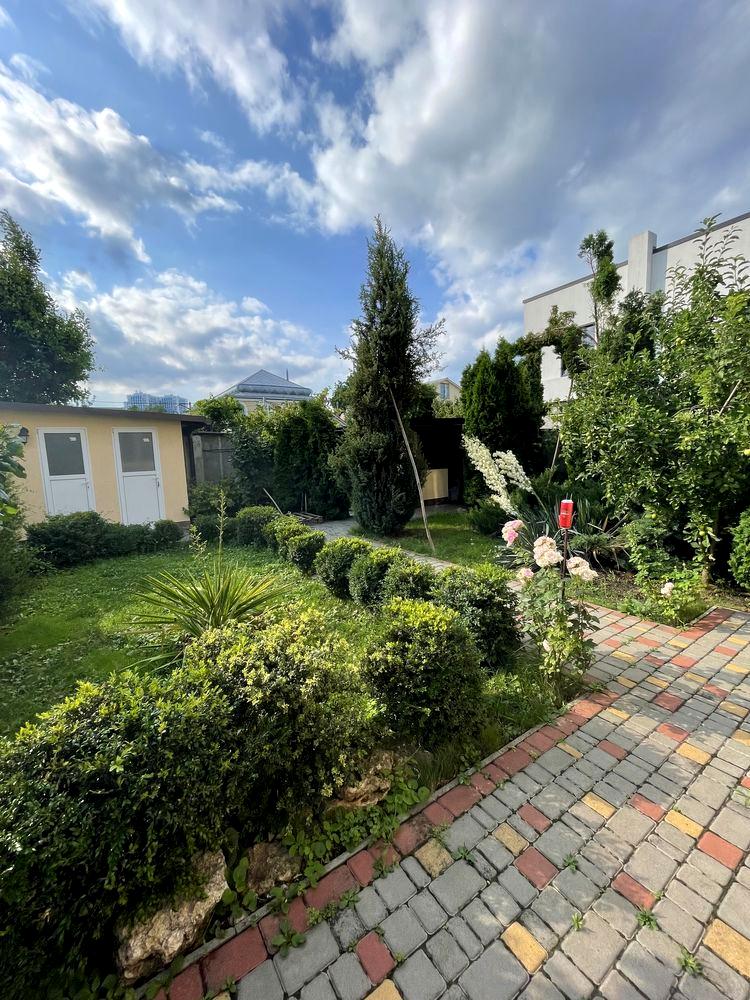 Дом по адресу ул. Петрашевского (площадь 200 м²) - imageAlt 5 Дом по адресу ул. Петрашевского (площадь 200 м²) - Atlanta.ua - imageAlt 5