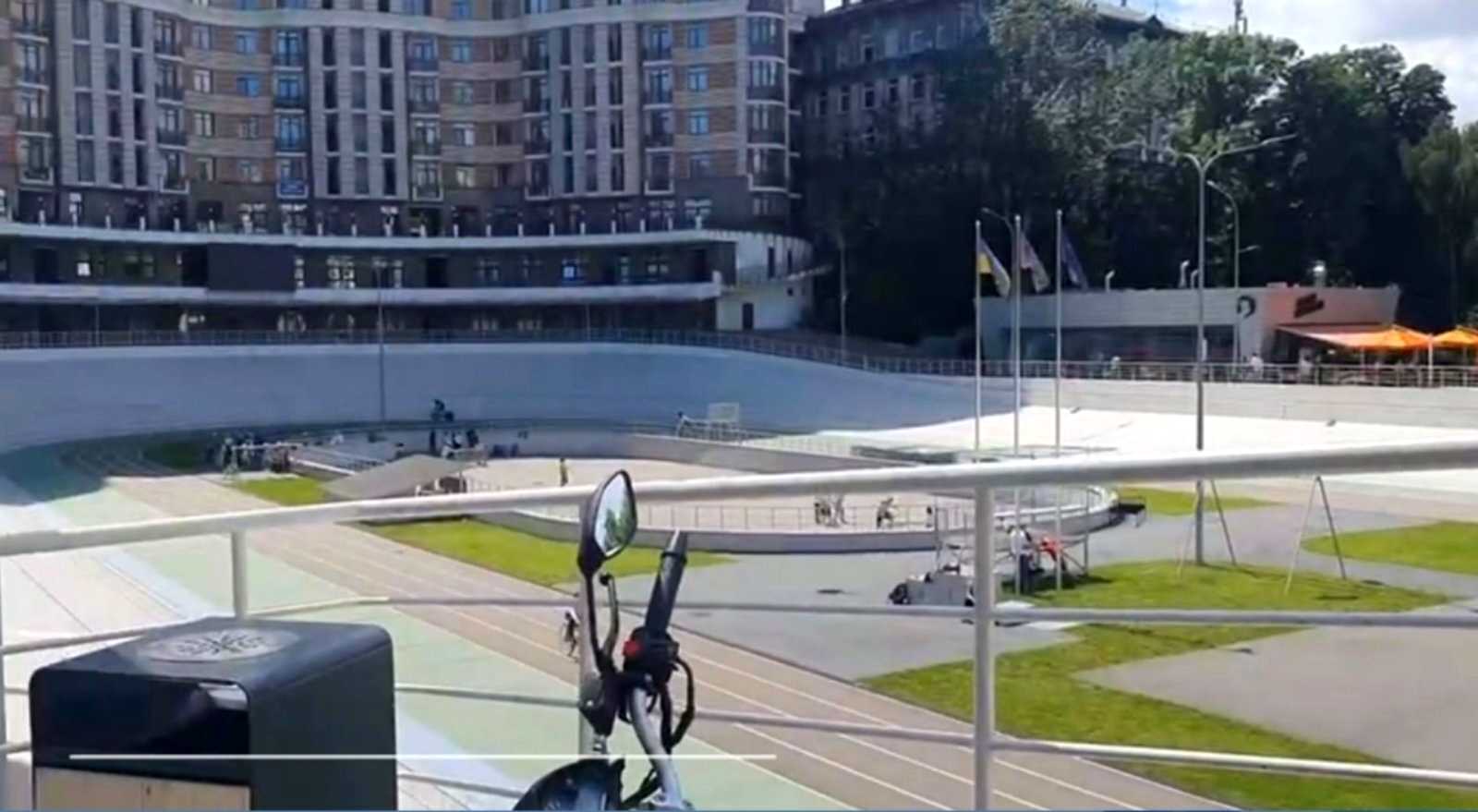 1861536403593724
