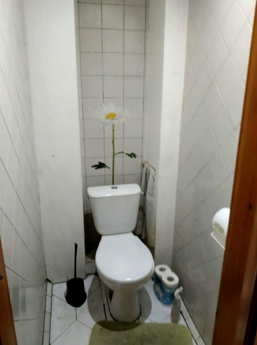 1861536404625777