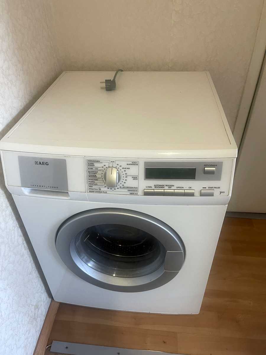 1861553007378770