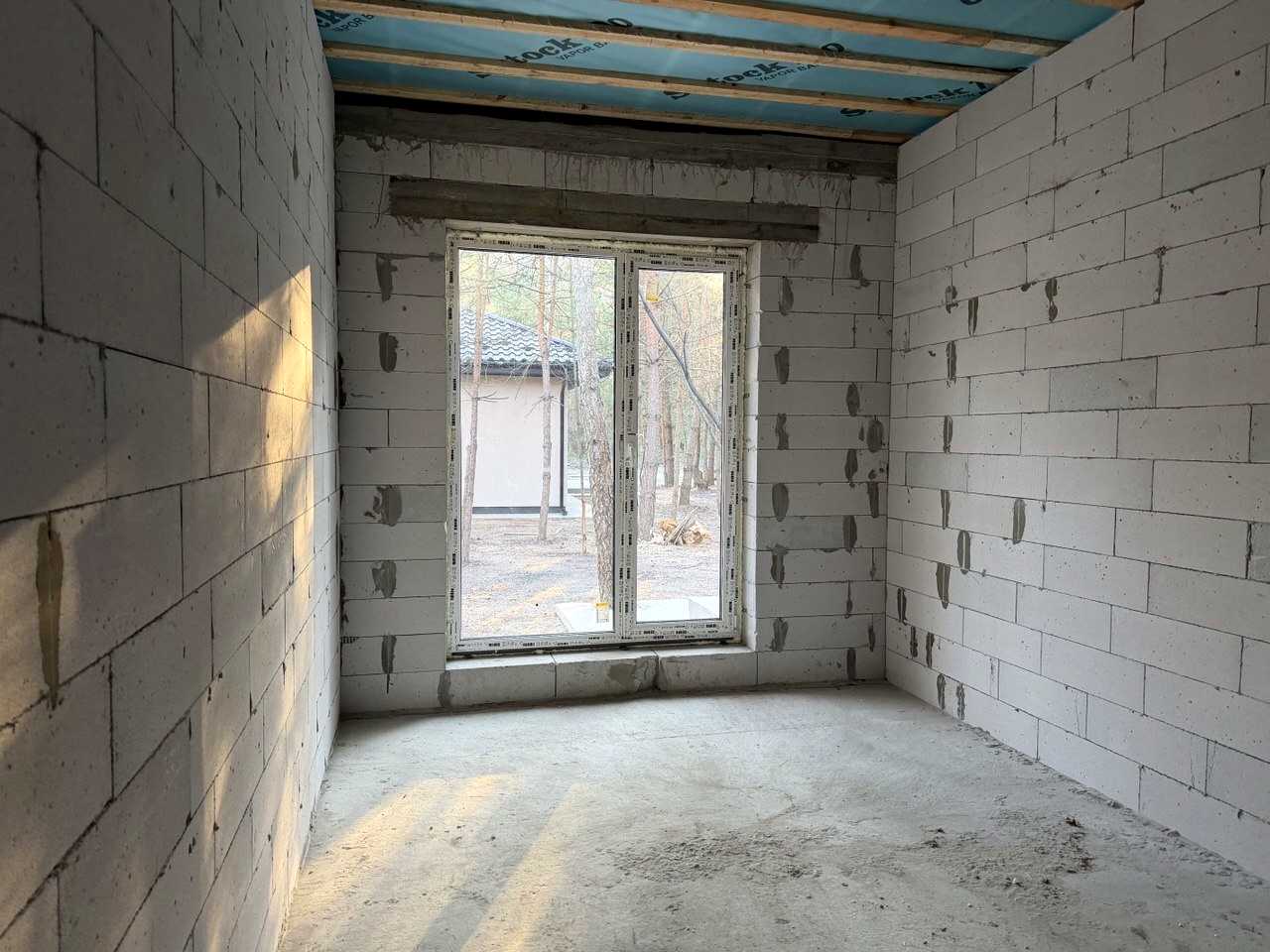 1861571433966758
