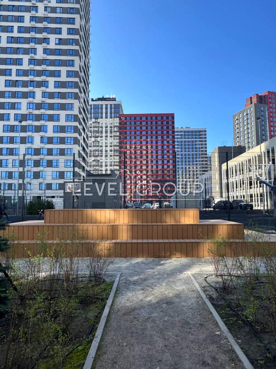 1861642365351829